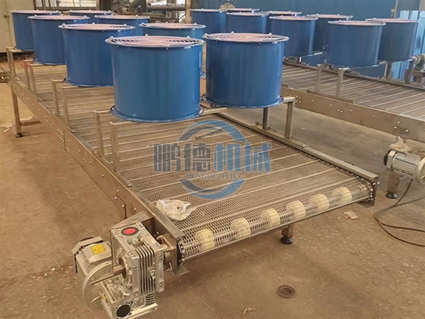 網(wǎng)帶輸送機